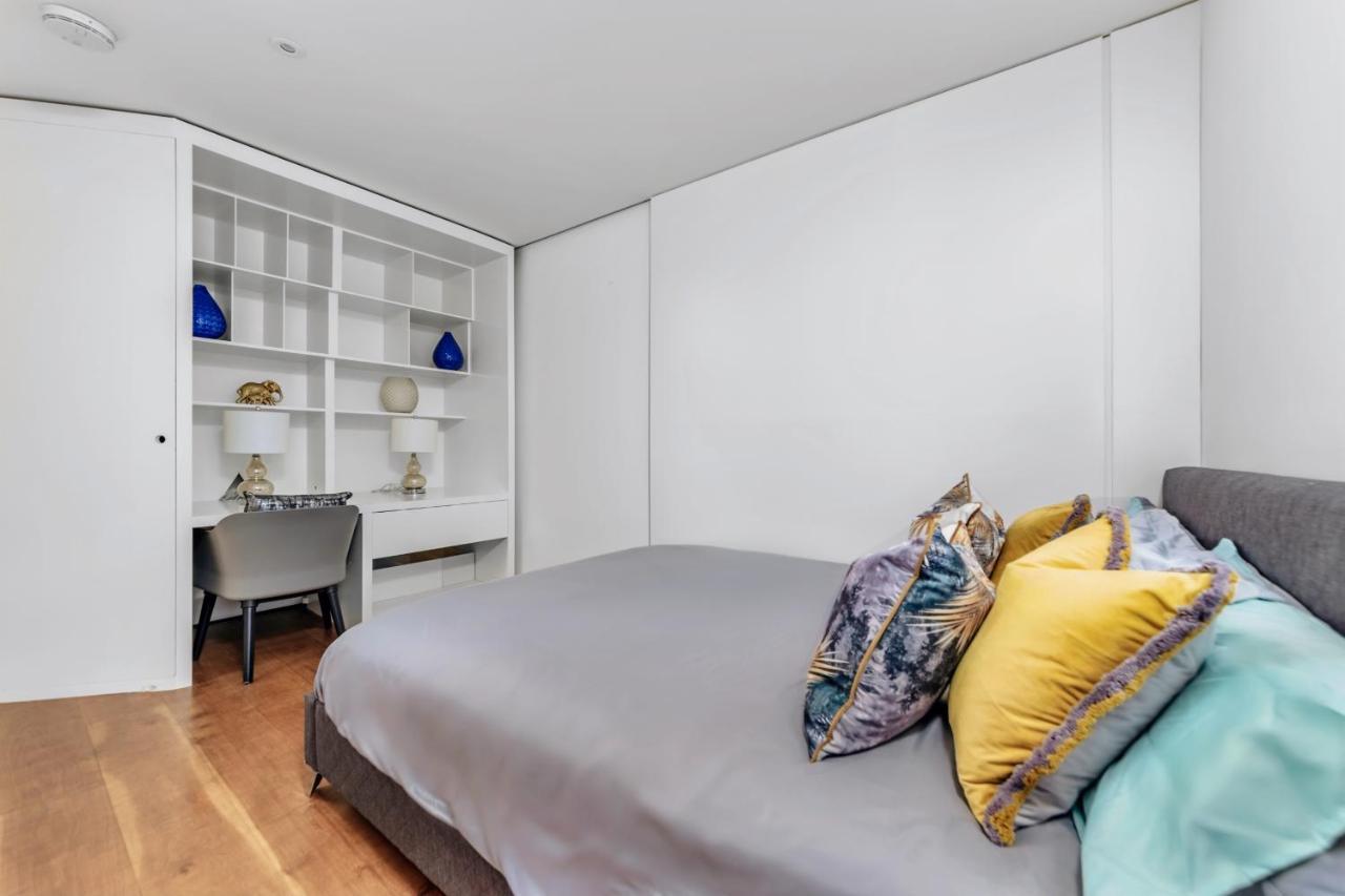 Interior-Designer Apartment With 2 Terraces Лондон Екстериор снимка