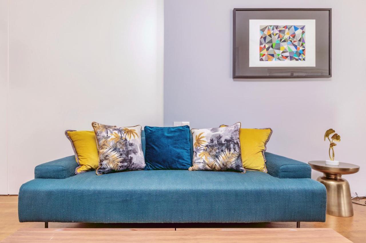 Interior-Designer Apartment With 2 Terraces Лондон Екстериор снимка